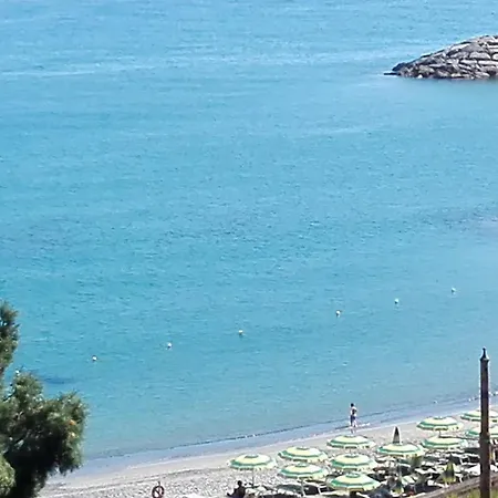 Alba Marina سان لورينسو أل ماري